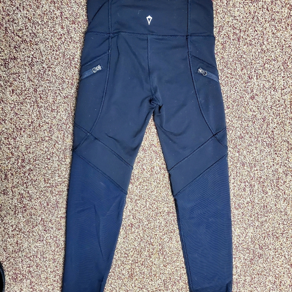 Ivivva Lululemon girls leggings